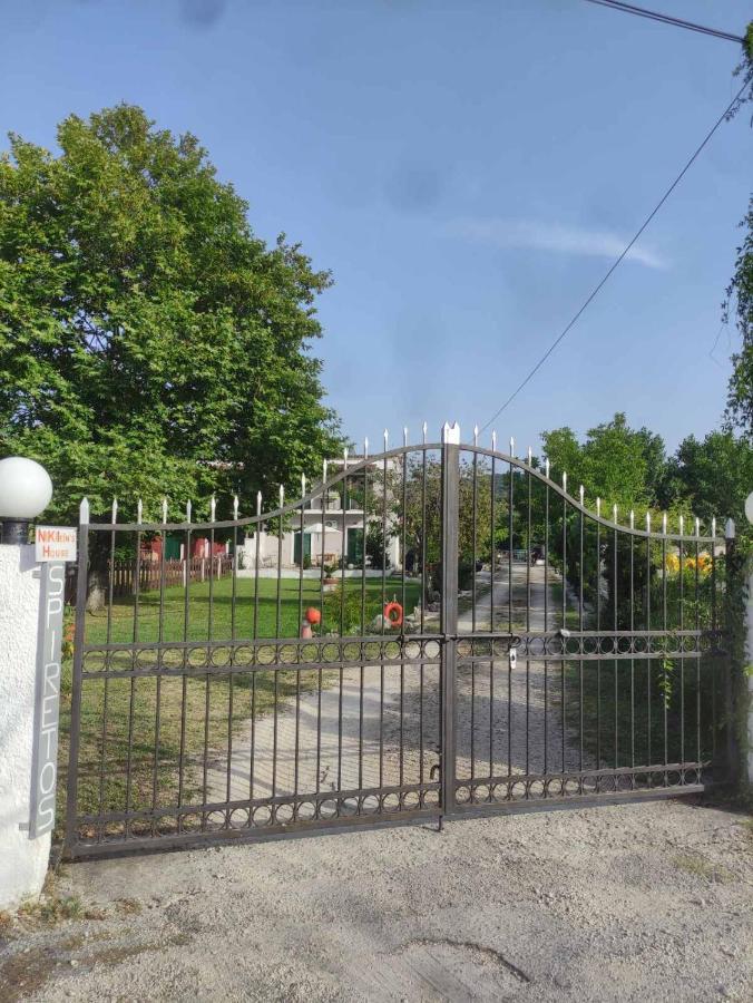Nikilein'S House, Διαμέρισμα 150Μ Απο Την Παραλία Roda  Luaran gambar